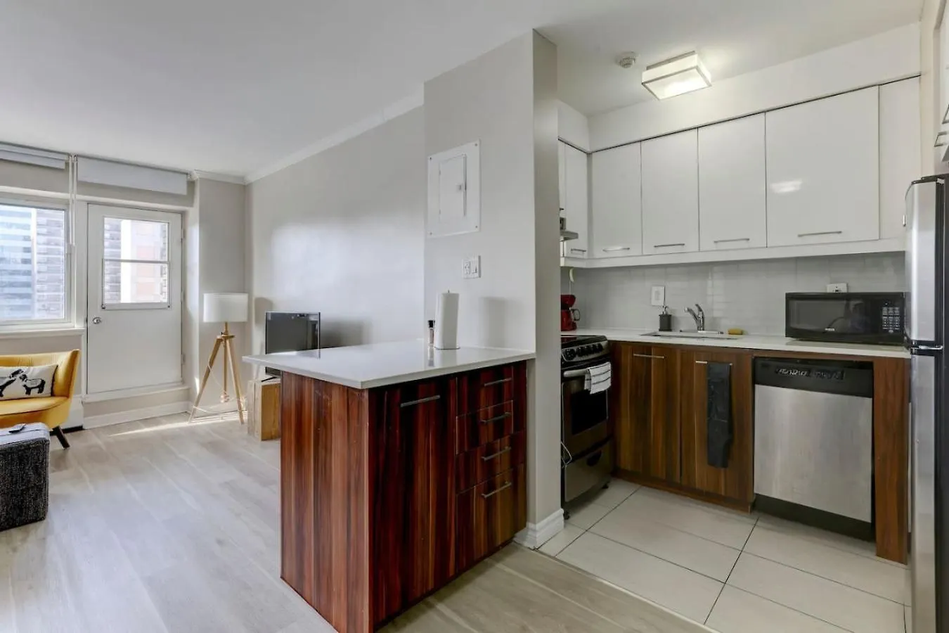 Unique 1-Bedroom Apartment Zm1 Montreal