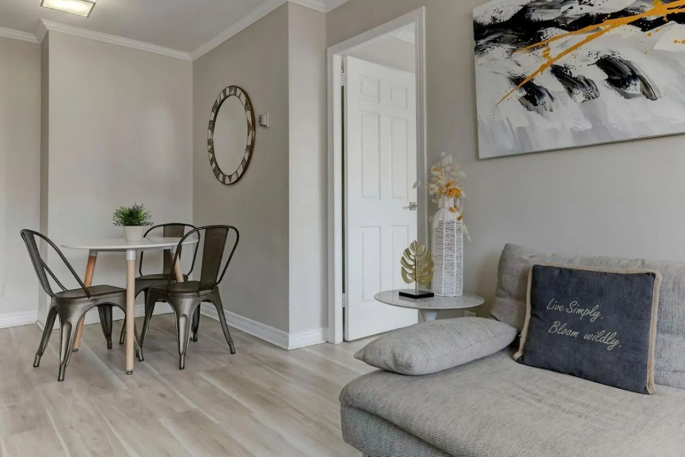 Unique 1-Bedroom Apartment Zm1 Montreal