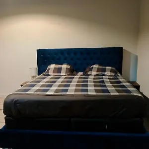 Appartement No2 Plaza St-hubert Metro Jean-talon Jarry Parc, Montréal